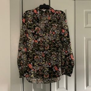 Ladies button down blouse by Larsen Gray size XL